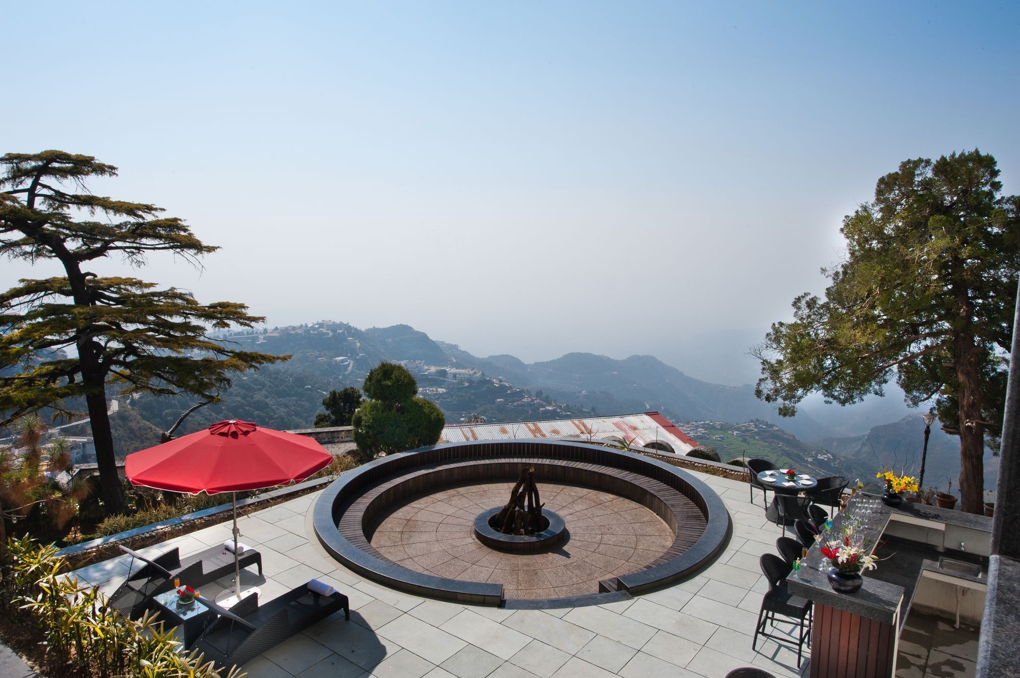 Royal Orchid Fort Resort Mussoorie Exterior photo